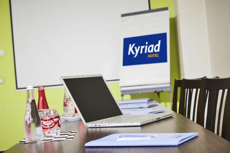 Enzo Hotels Reims Tinqueux By Kyriad Direct