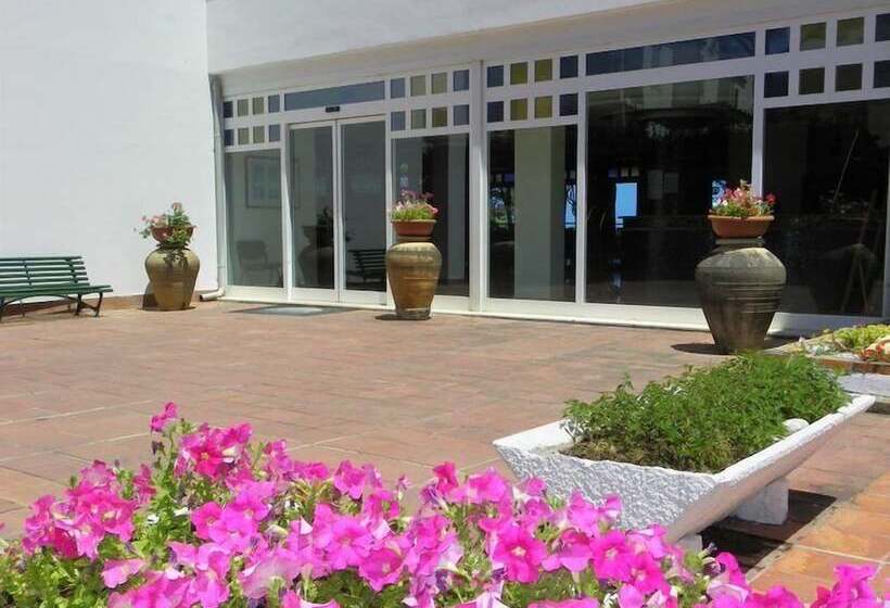 酒店 Estella Club & Beauty