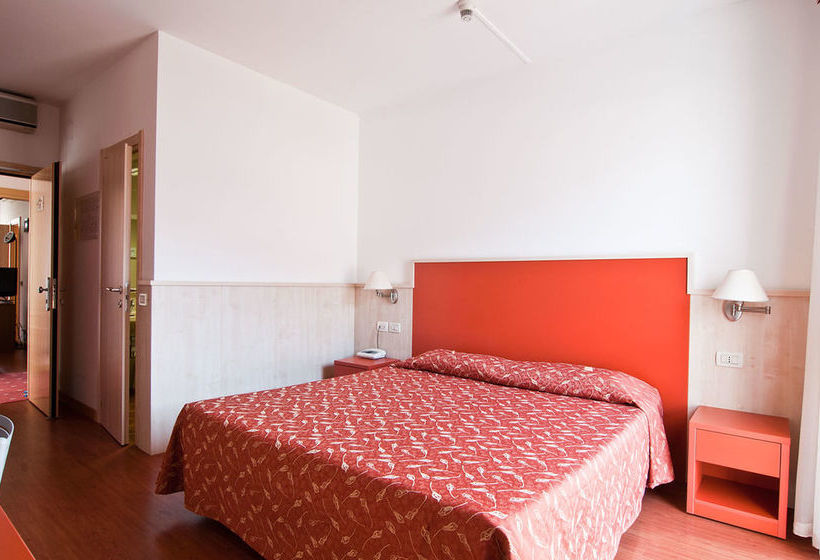 בית מלון כפרי Flora