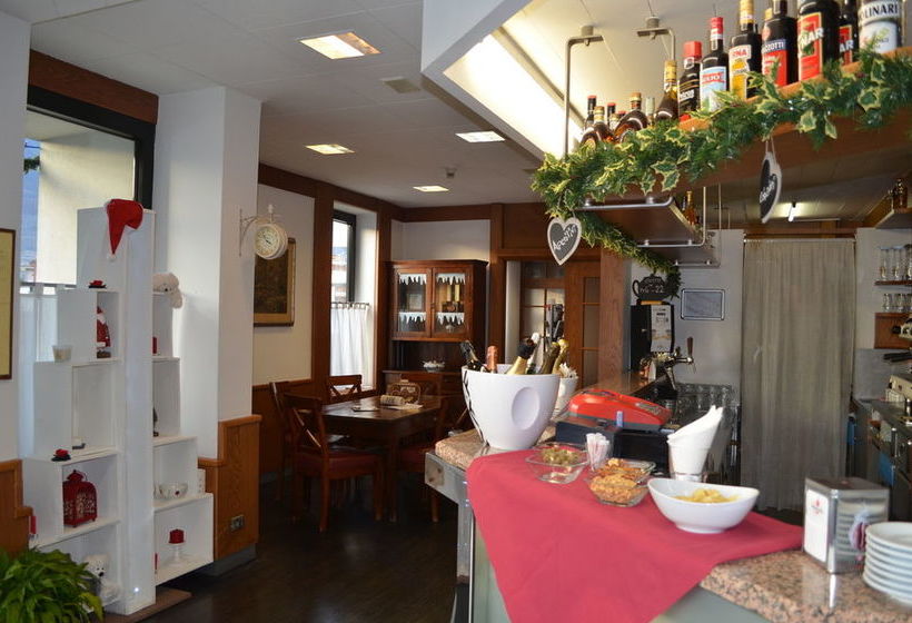 בית מלון כפרי Flora