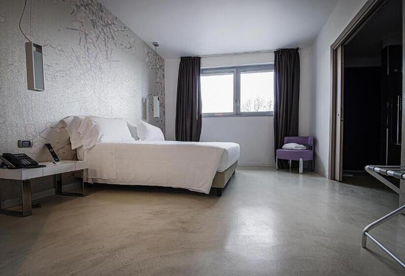 בית מלון כפרי For You