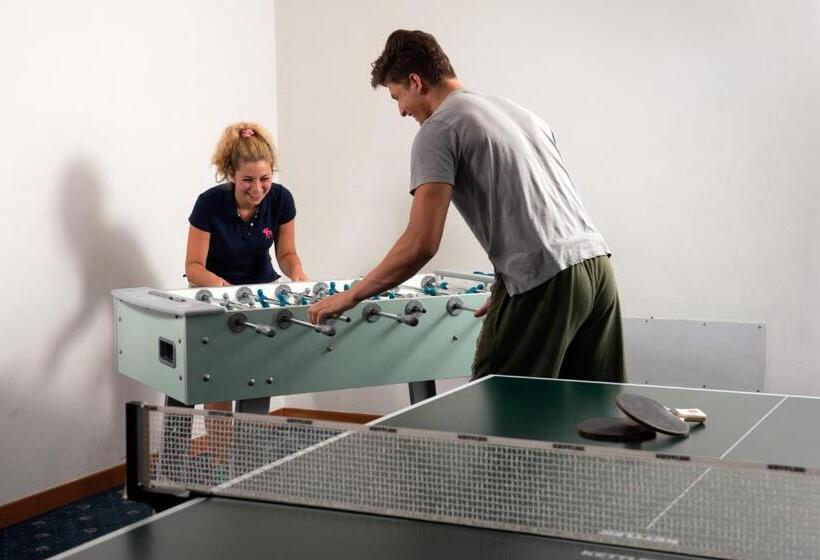 בית מלון כפרי Garni Aritz