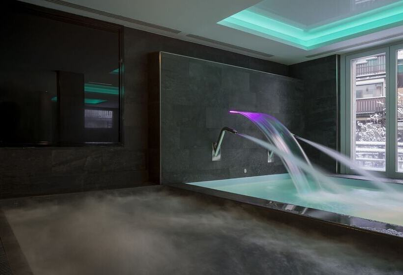 Отель Grand Hôtel Des Alpes