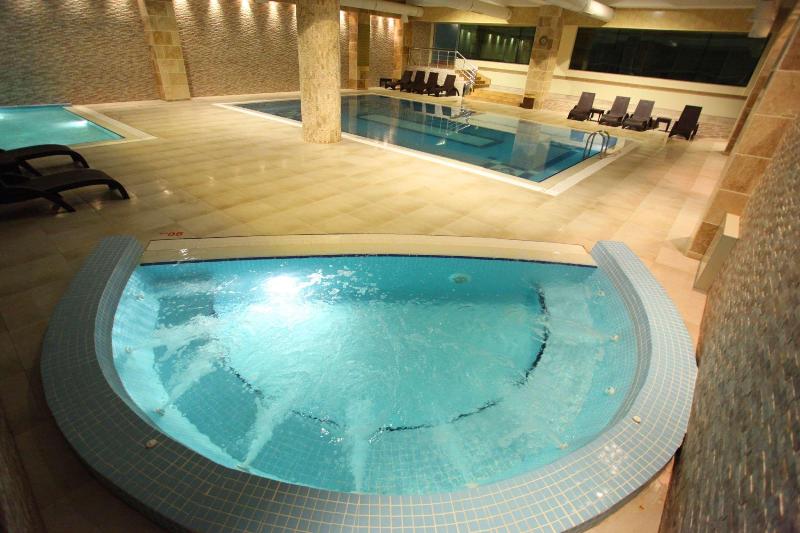 فندق Gungor Ottoman Palace Thermal Resort