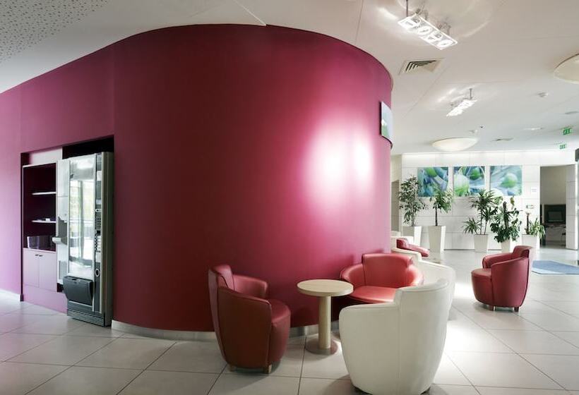 فندق Holiday Inn Express Marseille Saint Charles, An Ihg