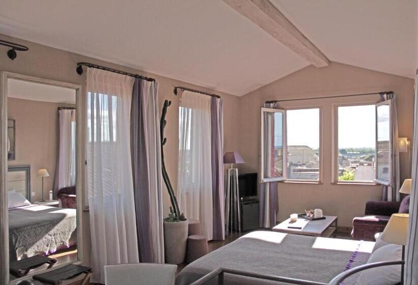 בית מלון כפרי Hôtel De L Amphithéâtre