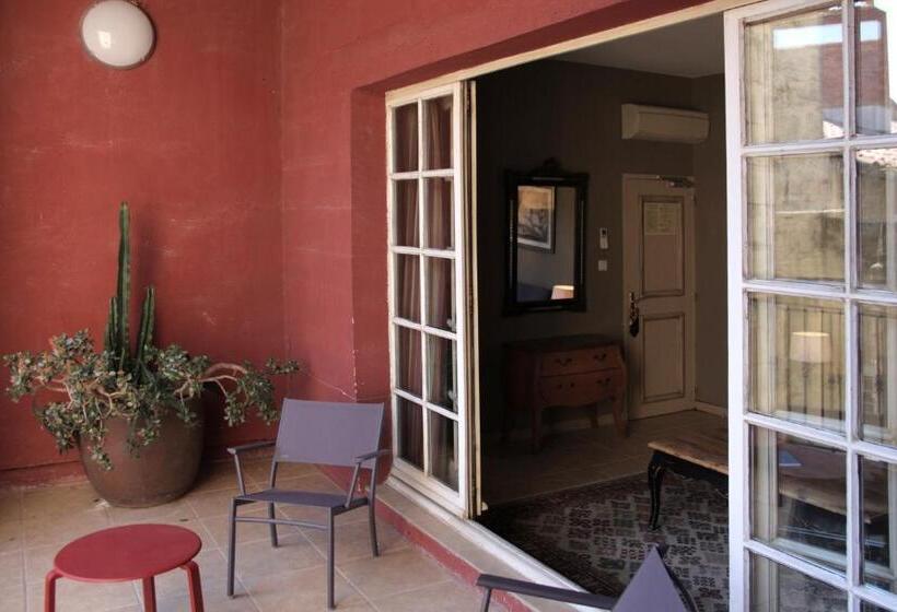 בית מלון כפרי Hôtel De L Amphithéâtre