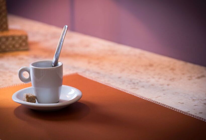 فندق Restaurant Spa Disini Montpellier Est, The Originals Relais