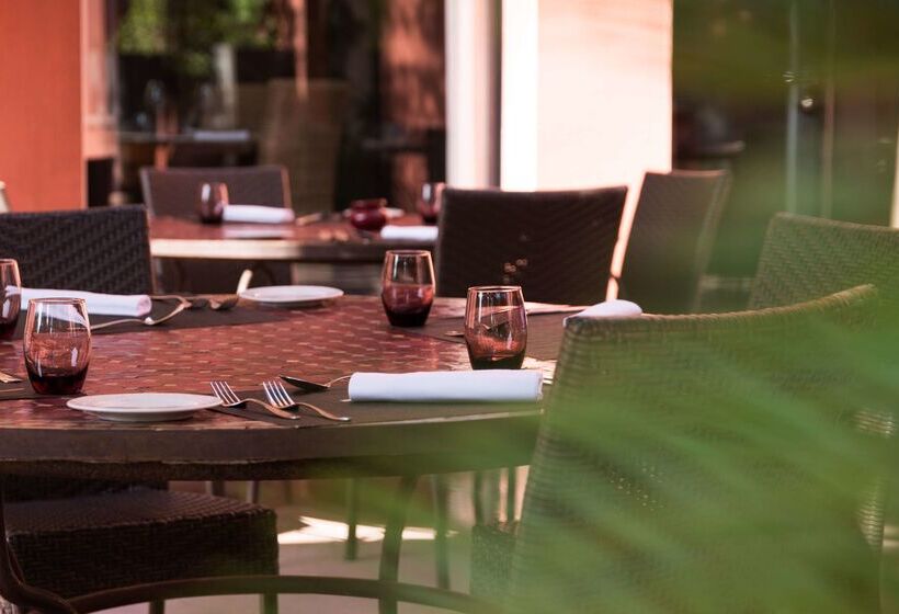 فندق Restaurant Spa Disini Montpellier Est, The Originals Relais