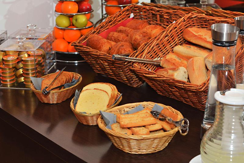 בית מלון כפרי Hôtel Du Centre Annemasse