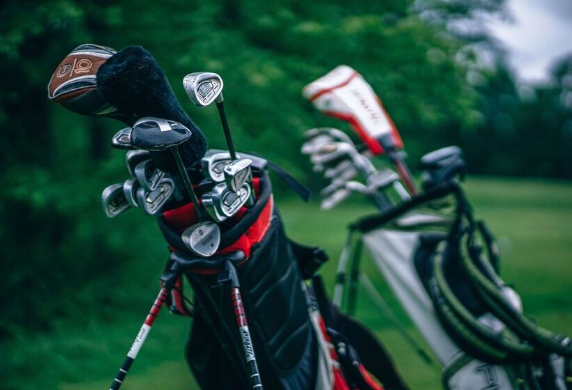 호텔 Hôtel Du Golf De L Ailette, The Originals Relais