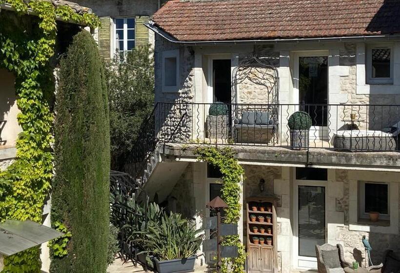 Отель Hôtel Gounod