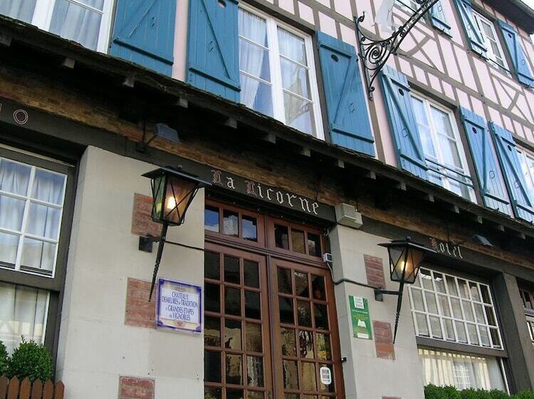 Отель Hôtel La Licorne & Spa