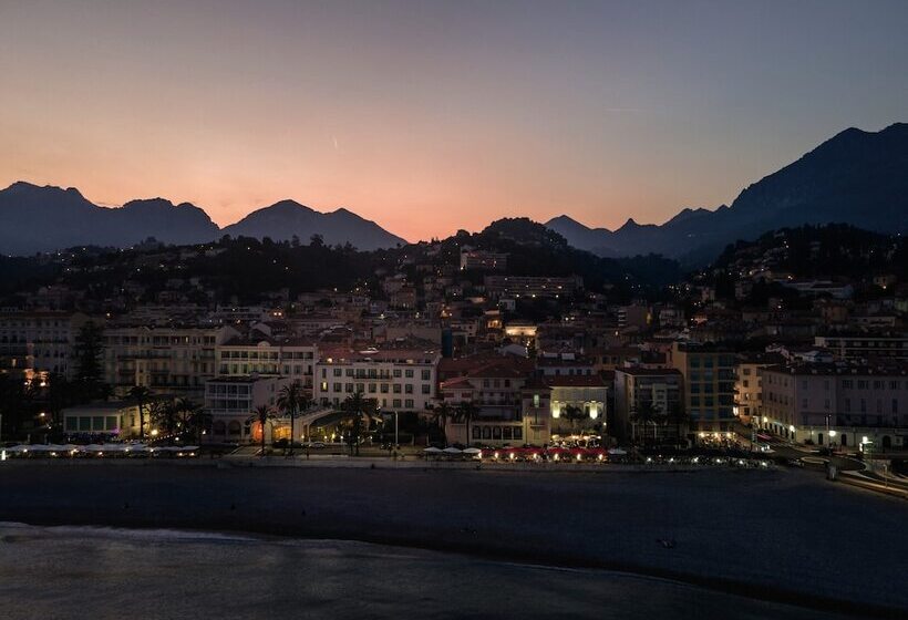 ホテル Hôtel Vendôme Menton
