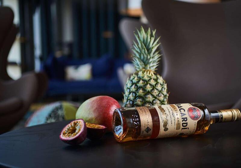 Отель Hôtel Mercure Lyon Genas Eurexpo