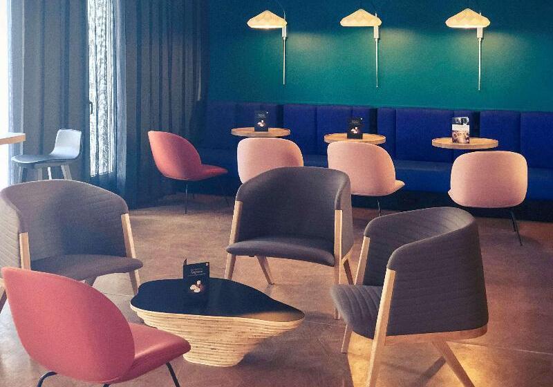 Отель Hôtel Mercure Lyon Genas Eurexpo