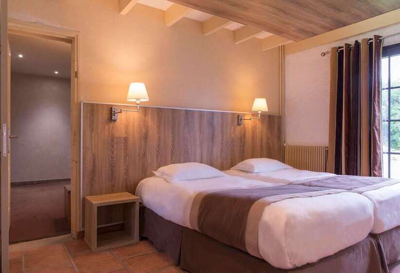 ホテル Hôtel Restaurant Les Coquelicots, The Originals Relais