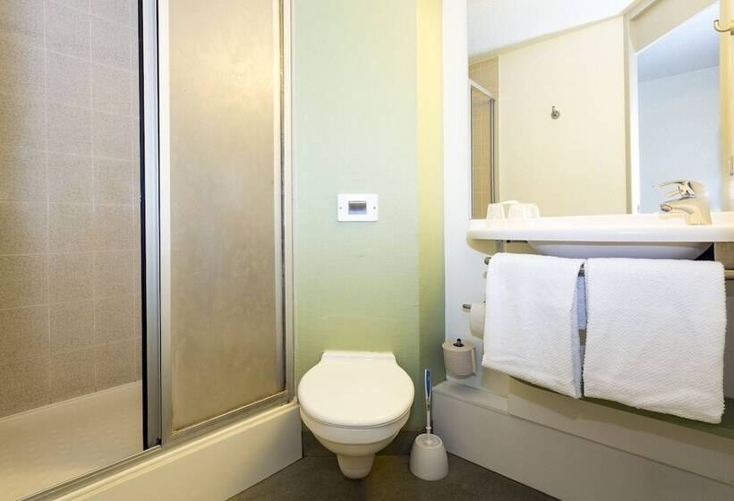 Отель Ibis Budget Quimper