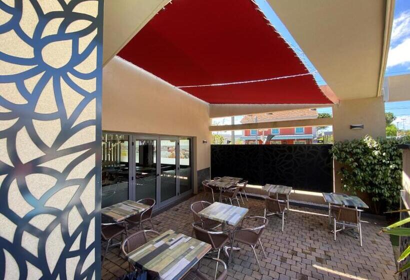 Отель Ibis Cannes Mouans Sartoux Piscine Parking Gratuit