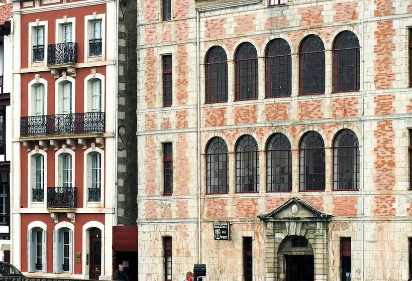 בית מלון כפרי Ibis Ciboure Saintjeandeluz