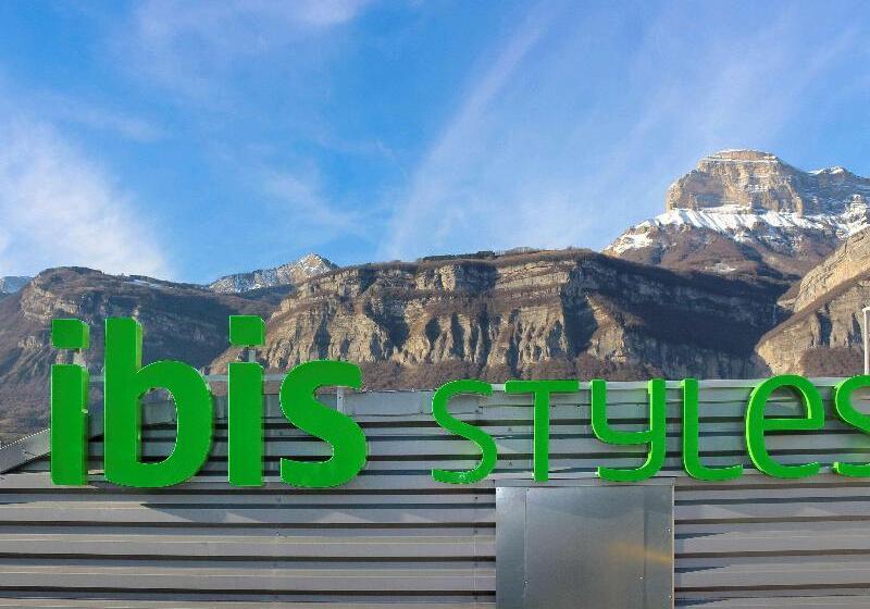 호텔 Ibis Styles Crolles Grenoble A41
