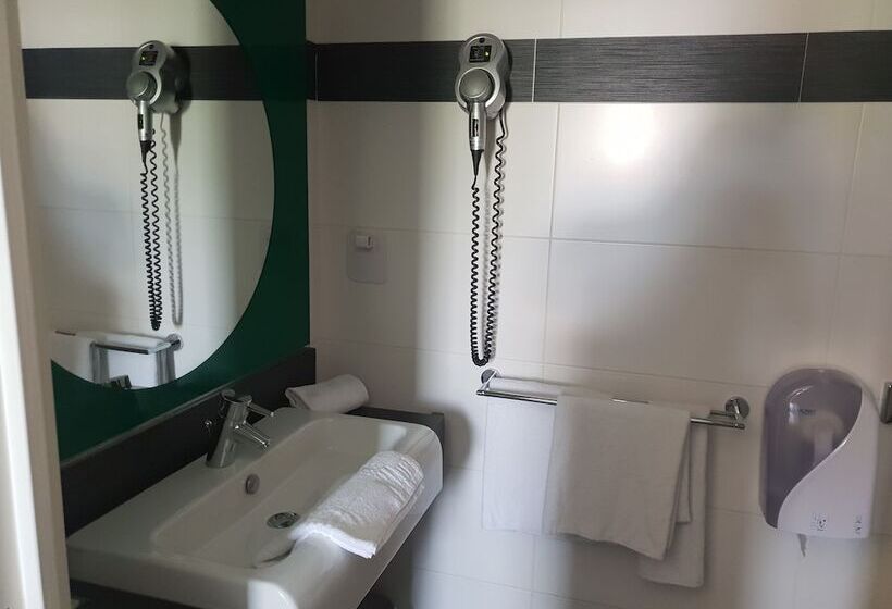 호텔 Ibis Styles Marseille Plan De Campagne