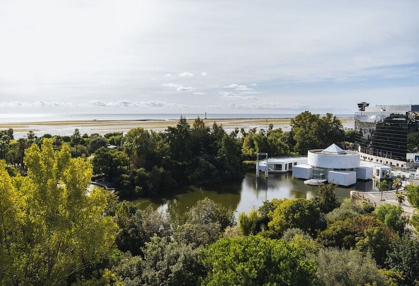 ホテル Ibis Styles Nice Aéroport Arénas