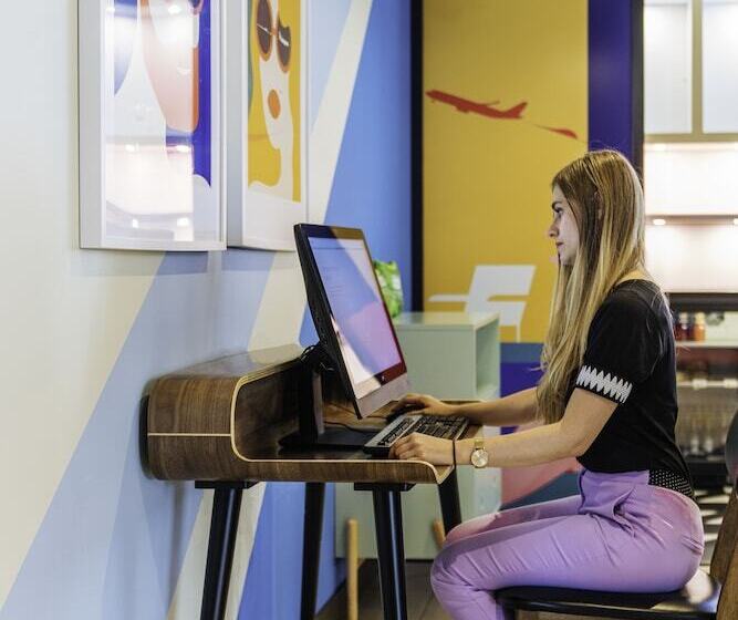 ホテル Ibis Styles Nice Aéroport Arénas