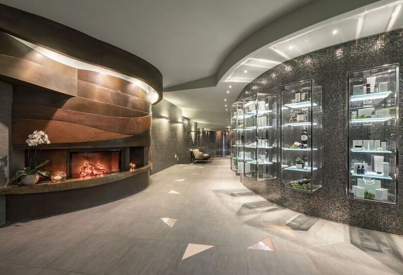 Отель Il Boscareto Resort & Spa