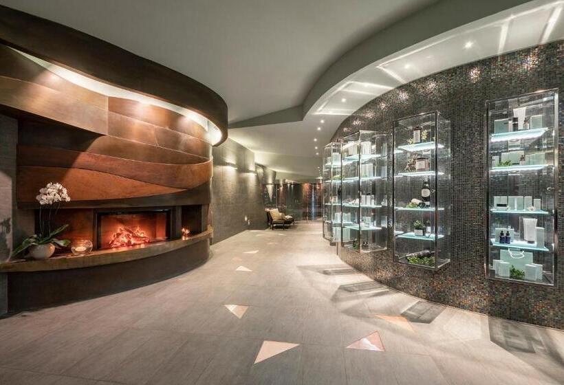 호텔 Il Boscareto Resort & Spa