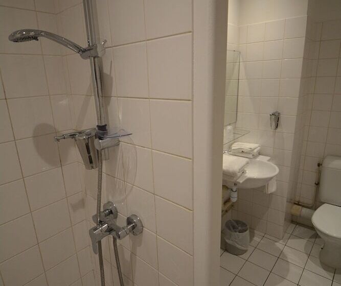 فندق Kyriad Auxerre Appoigny