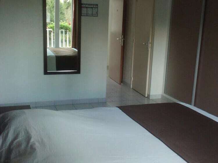 فندق L Oree Des Chateaux