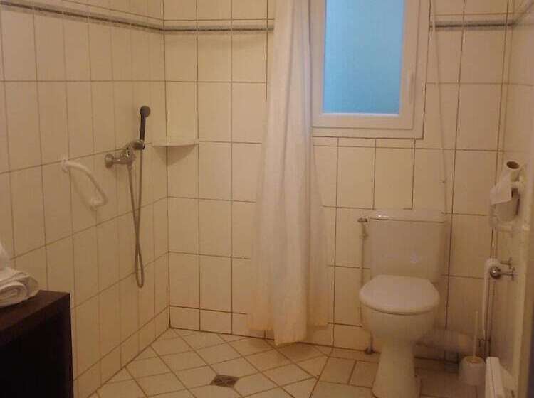 فندق L Oree Des Chateaux