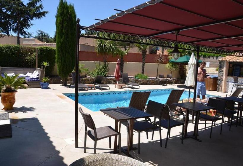 Отель La Bergerie Du Cap