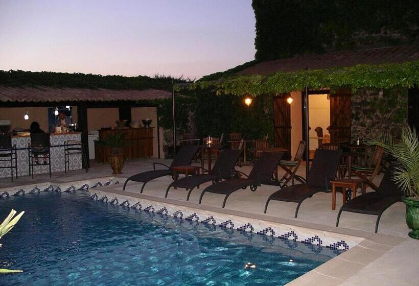 ホテル La Bergerie Du Cap