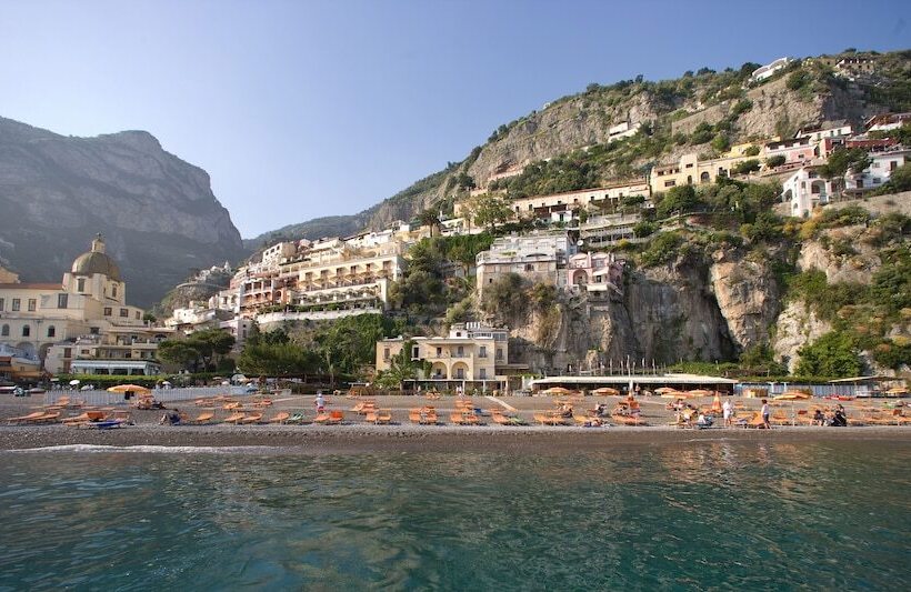酒店 La Caravella Di Positano   Relais & Beach