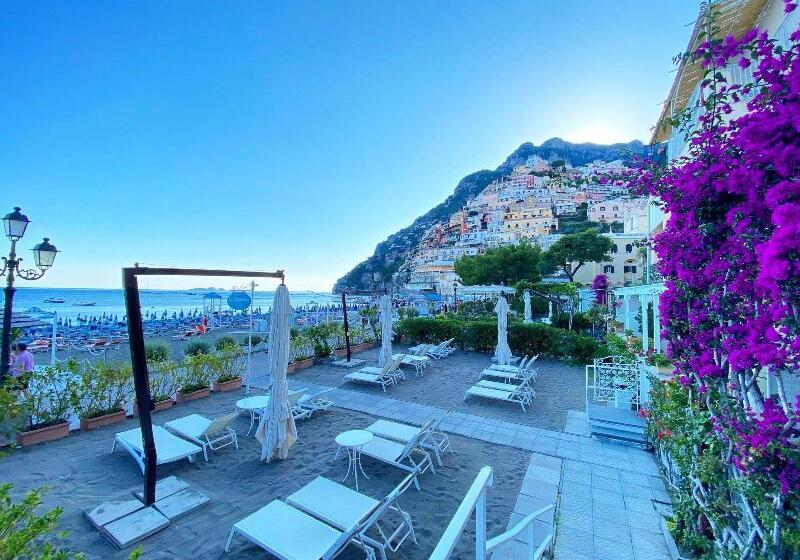 酒店 La Caravella Di Positano   Relais & Beach