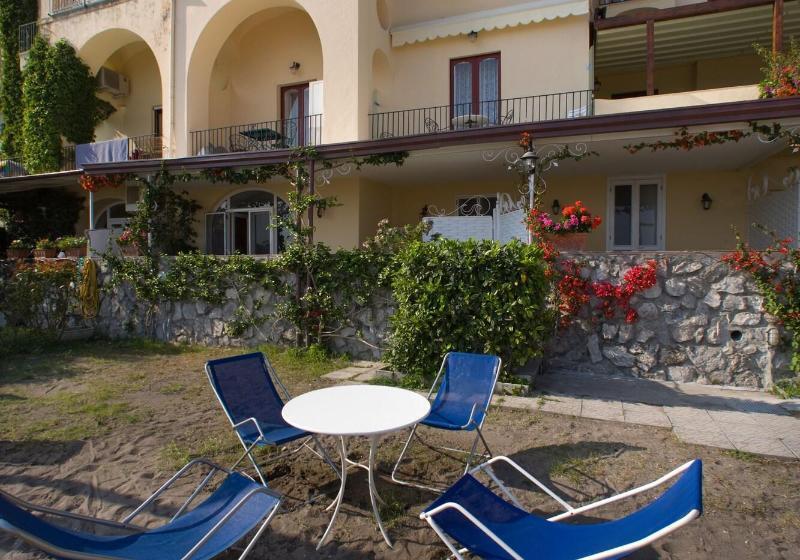 酒店 La Caravella Di Positano   Relais & Beach