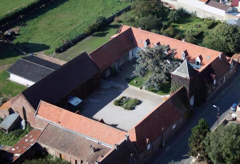 호텔 La Ferme De La Sensée