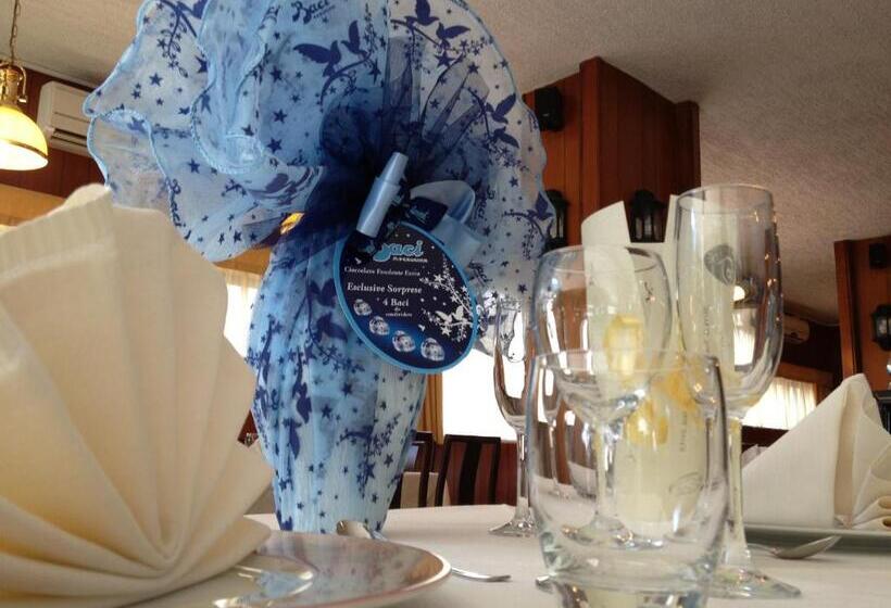 ホテル La Perla Preziosa