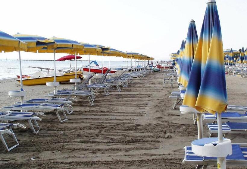 ホテル La Perla Preziosa