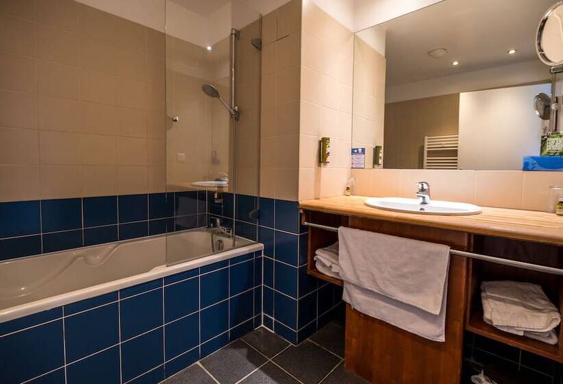 Logis Hotel La Petite Rade