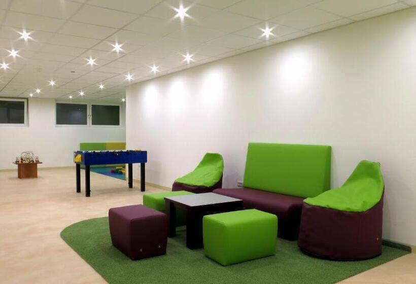 Отель La Pineta