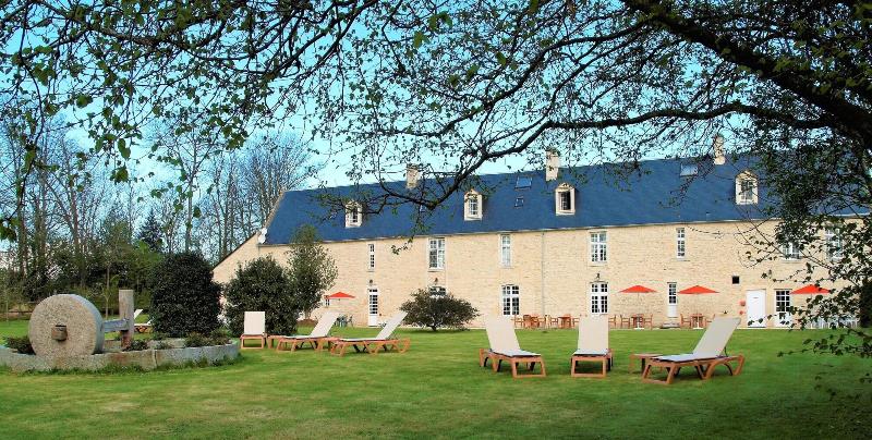호텔 Hôtel Le Manoir De Mathan Crépon à La Campagne 5 Mn D Arromanches Et 10 Mn De Bayeux