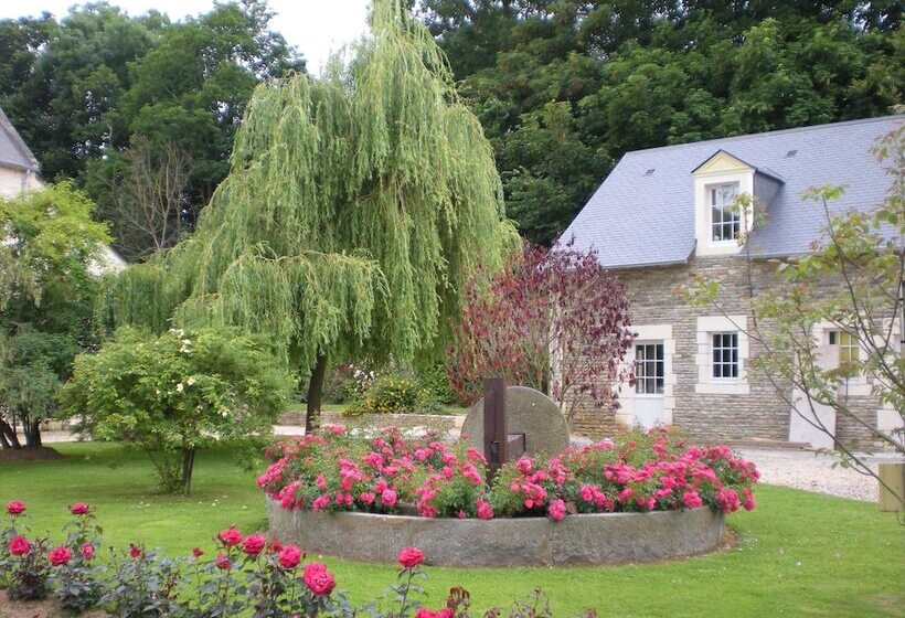 호텔 Hôtel Le Manoir De Mathan Crépon à La Campagne 5 Mn D Arromanches Et 10 Mn De Bayeux