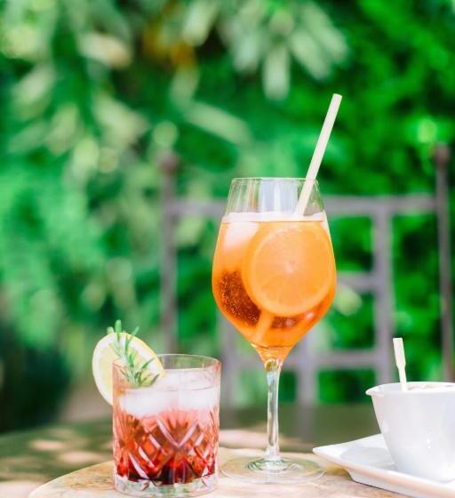 בית מלון כפרי Le Mas De La Rose   Teritoria