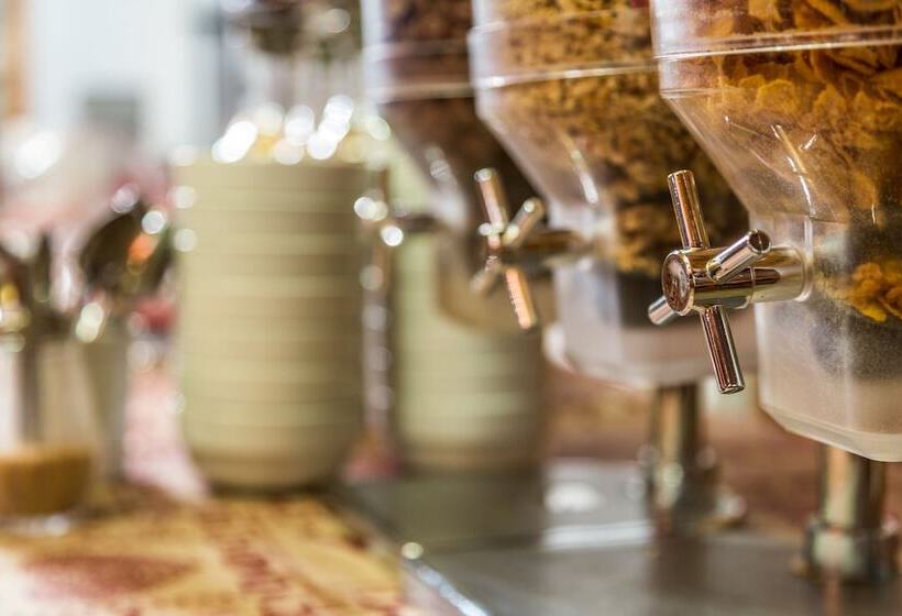 Отель Les Cretes Blanches