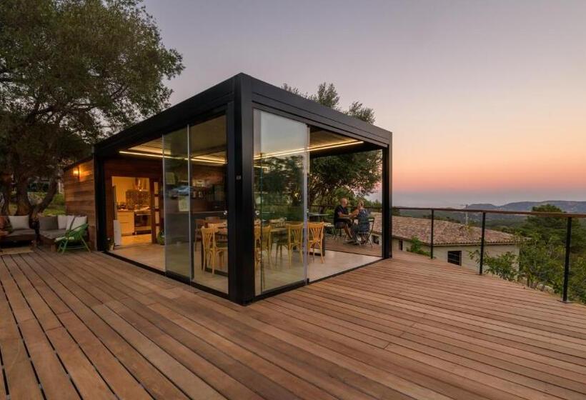 Отель Les Jardins De Mathieu