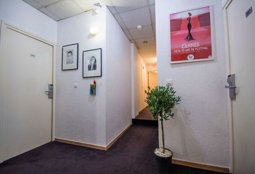 ホテル Little Palace