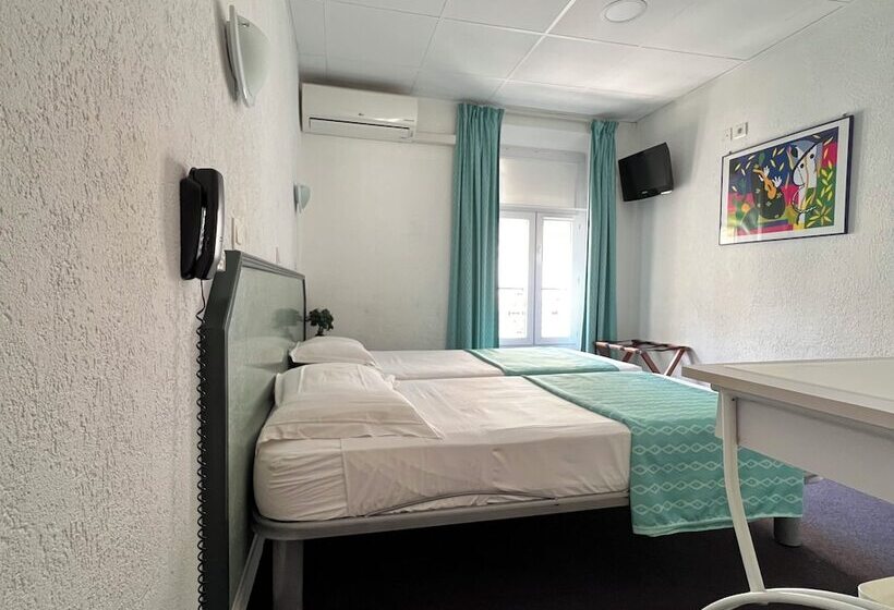 ホテル Little Palace